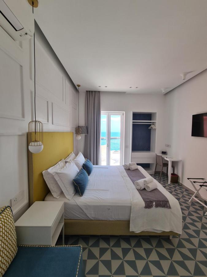 Capri Marina Suite Bagian luar foto