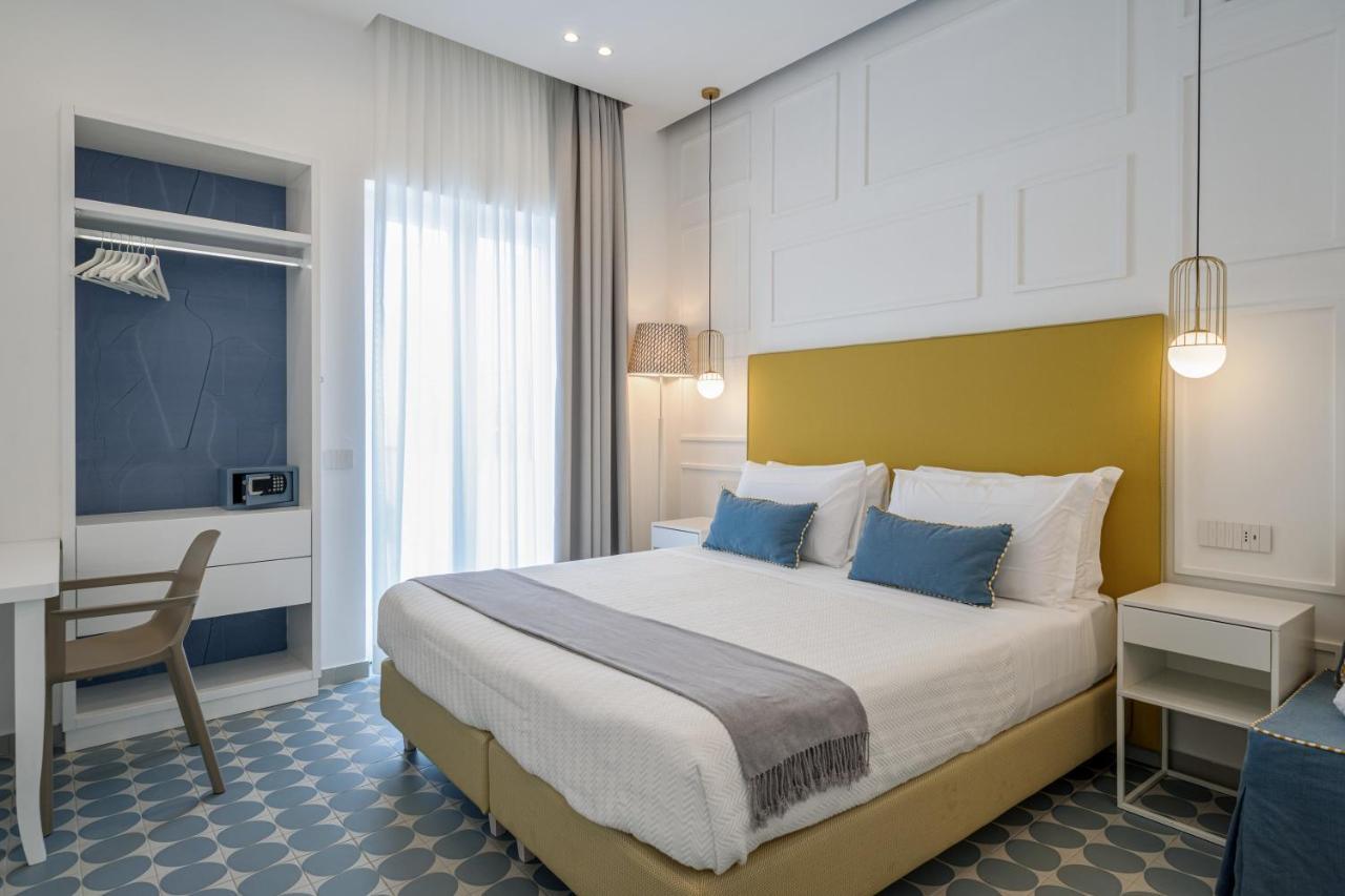 Capri Marina Suite Bagian luar foto